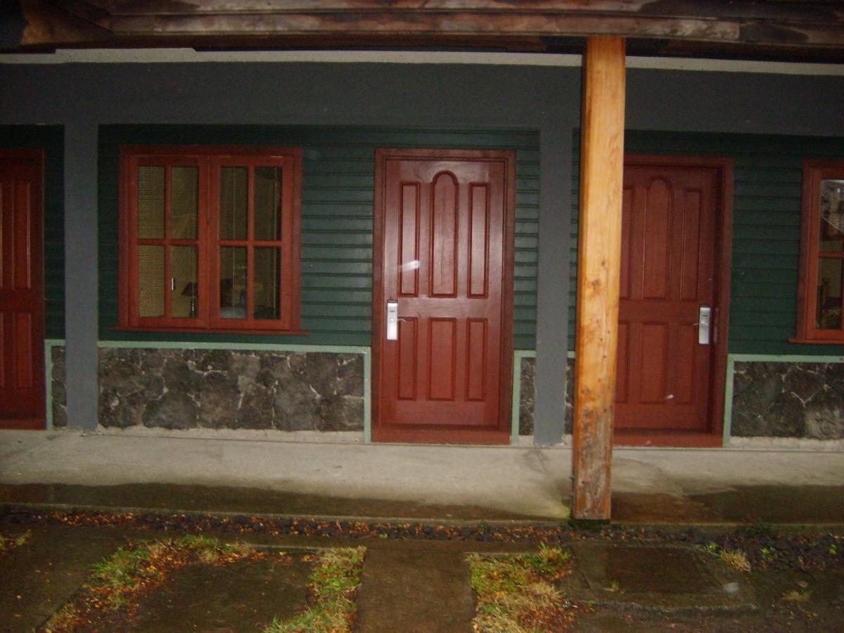 Yan Kee Way Lodge Bungalow 푸에르토바라스 외부 사진